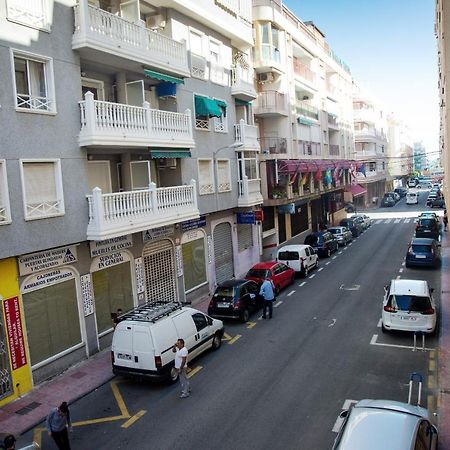 Holiday La Loma Apartment Torrevieja Ngoại thất bức ảnh