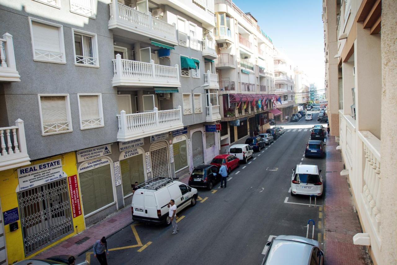 Holiday La Loma Apartment Torrevieja Ngoại thất bức ảnh